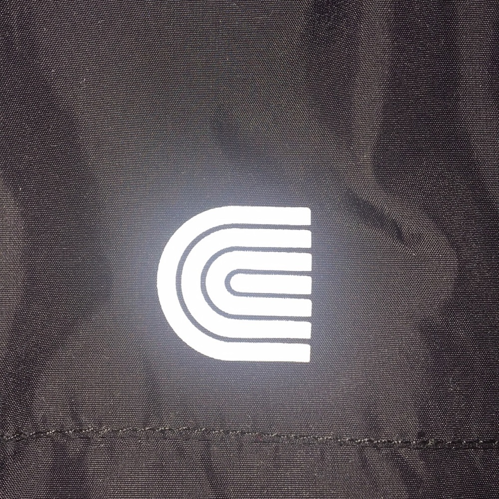 H&M boys windbreaker💞 - Picture 3 of 4